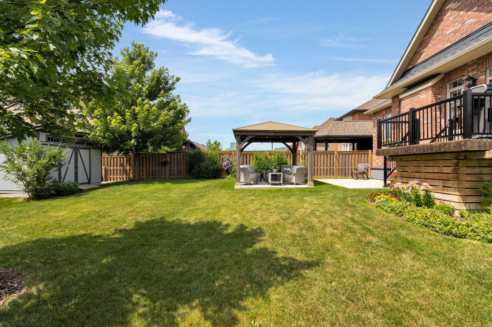 7 CAMERON Street, Springwater, Ontario L9X 0S6