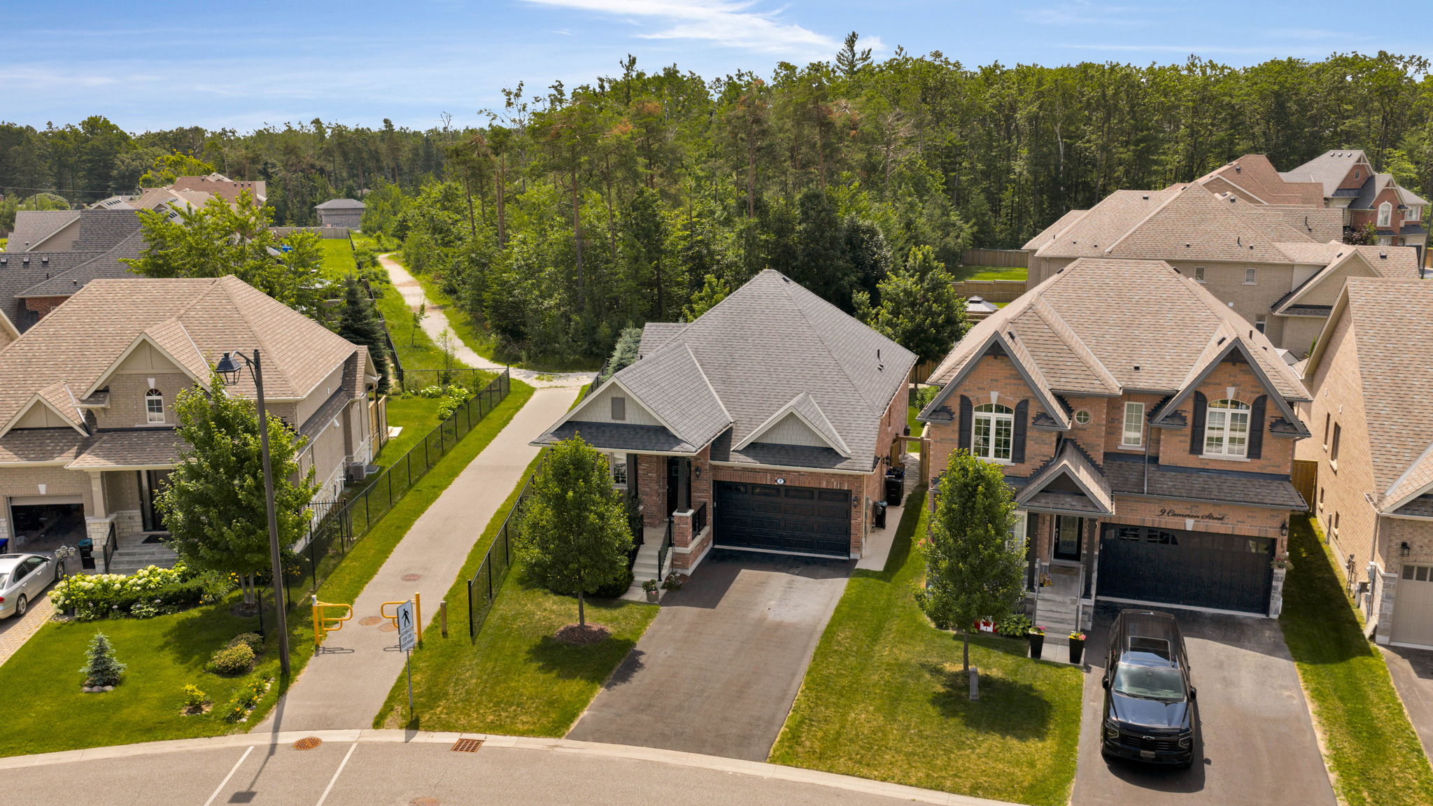 7 CAMERON Street, Springwater, Ontario L9X 0S6