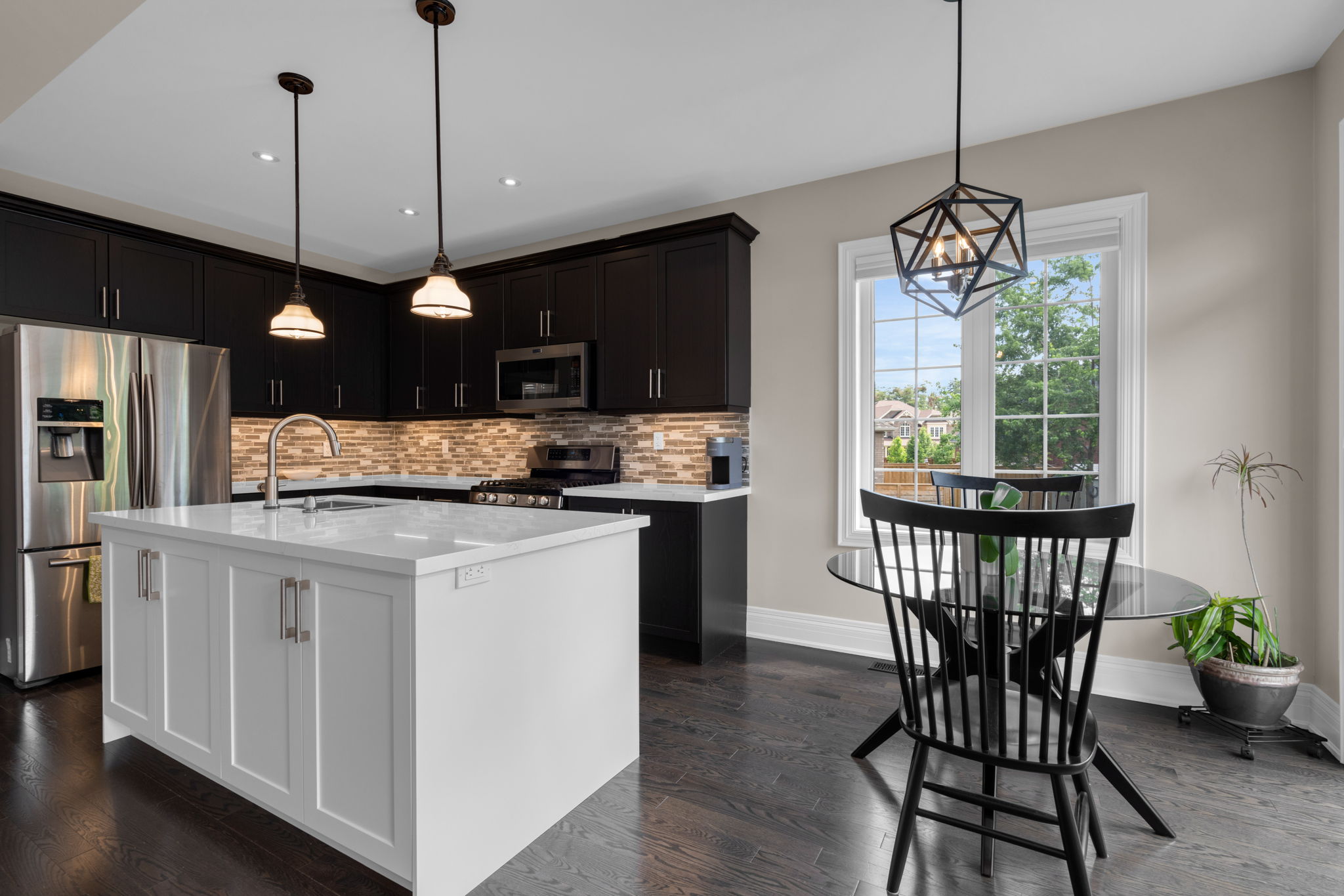 7 CAMERON Street, Springwater, Ontario L9X 0S6
