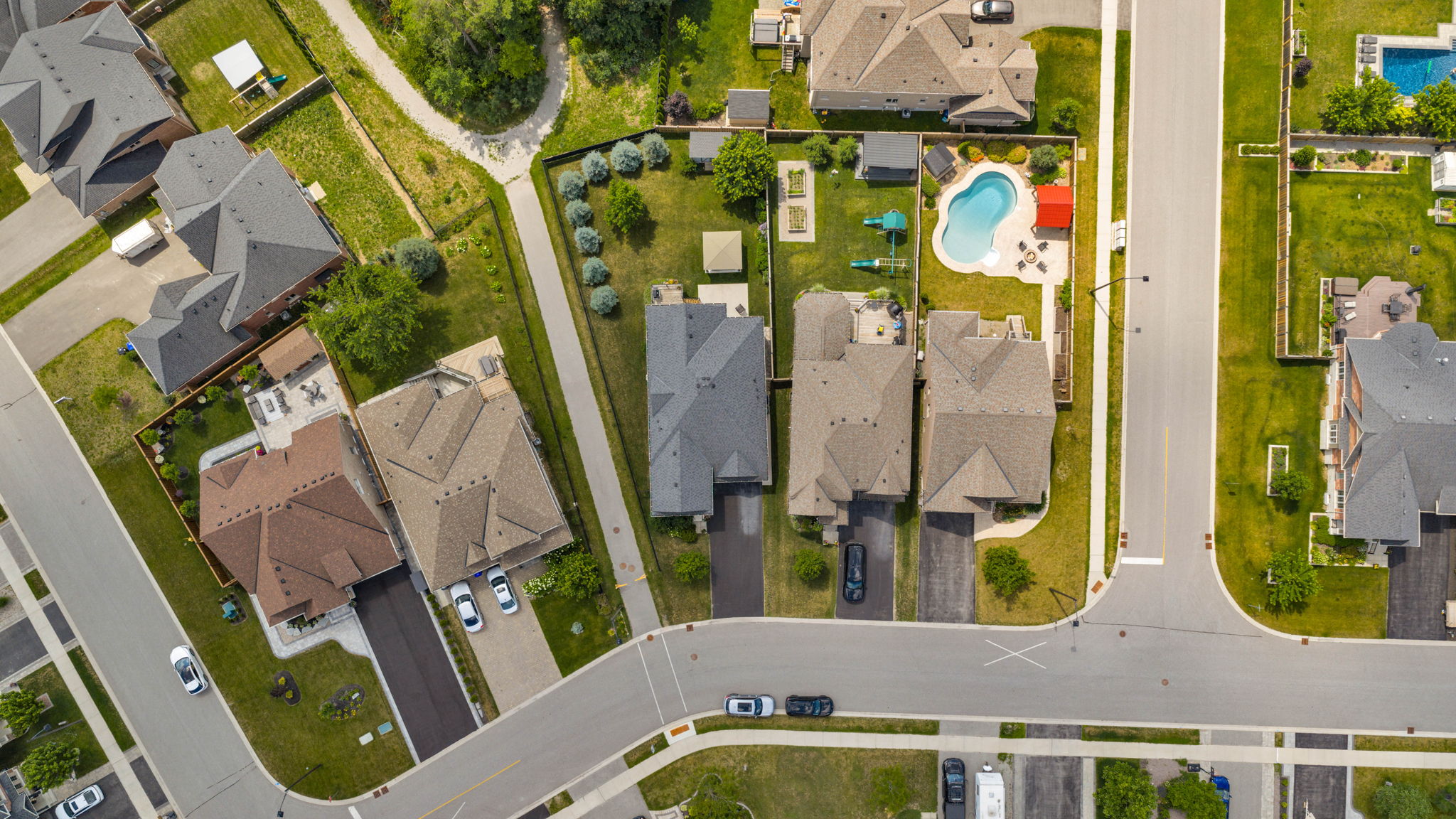 7 CAMERON Street, Springwater, Ontario L9X 0S6