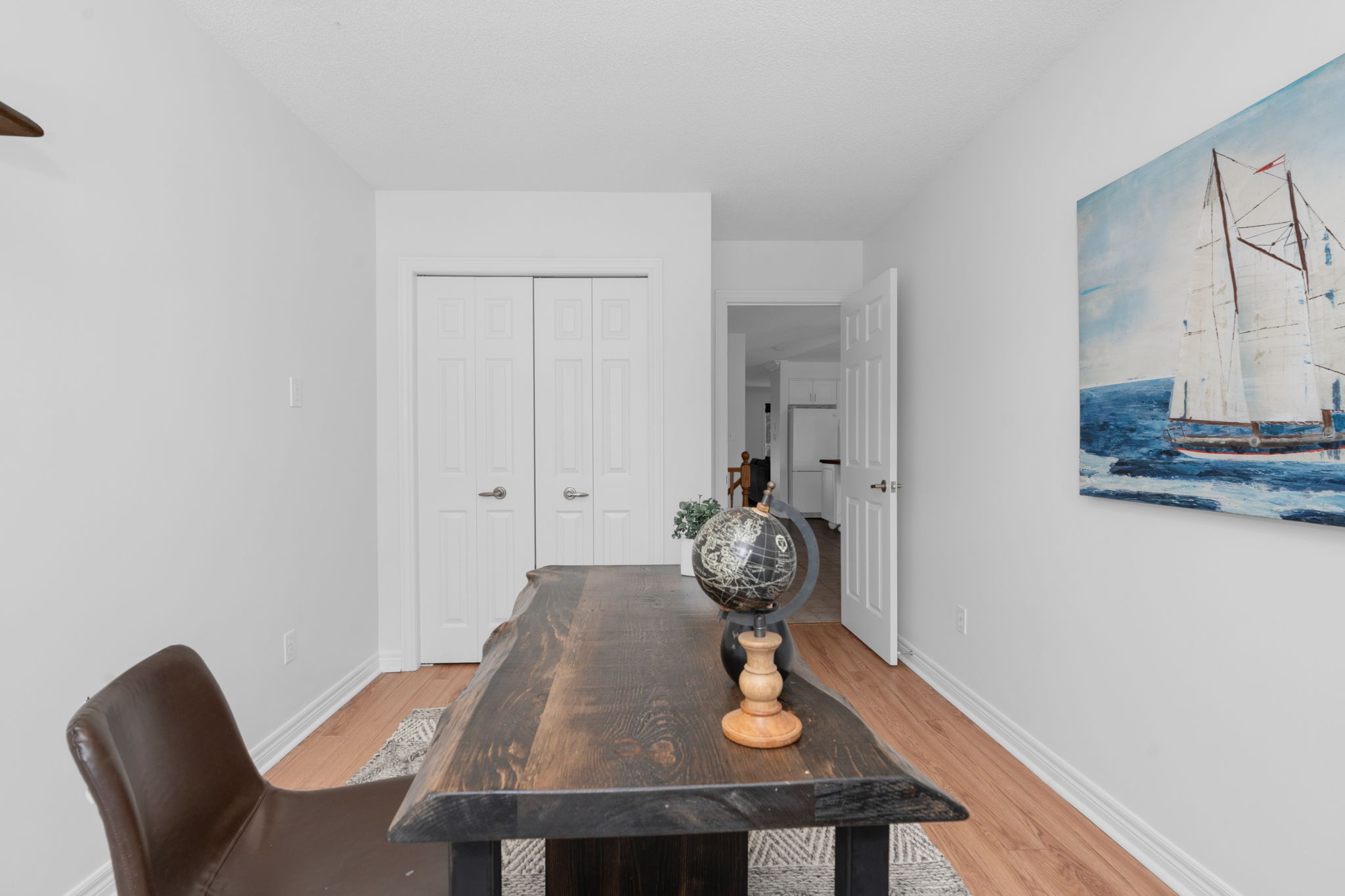 11 MARINA Crescent
