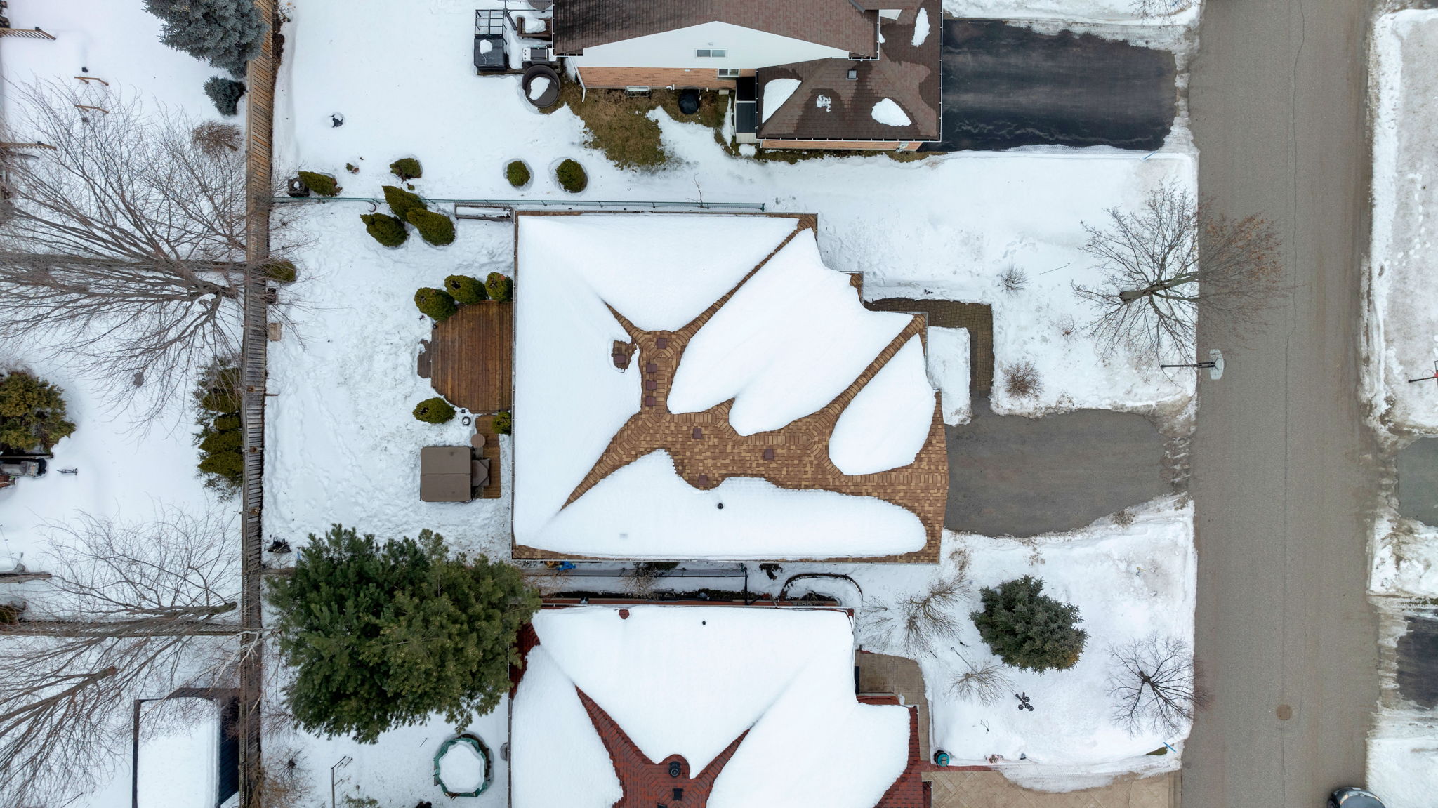 11 MARINA Crescent