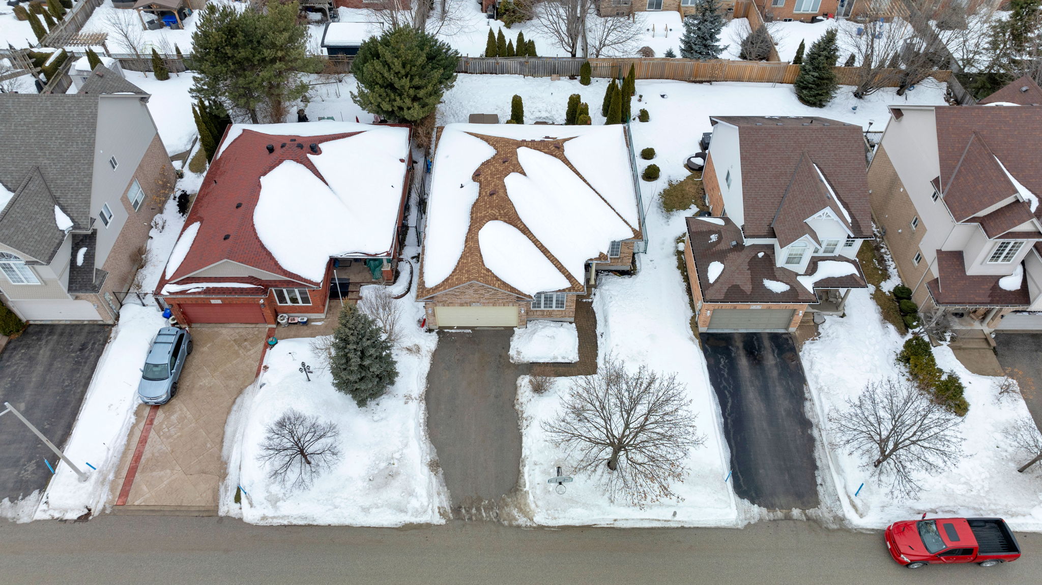 11 MARINA Crescent
