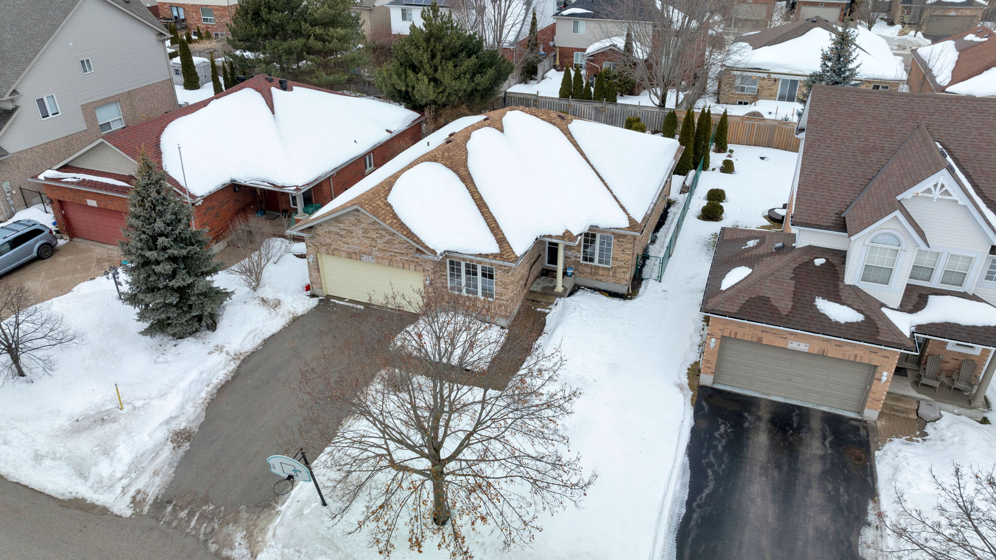 11 MARINA Crescent