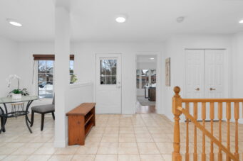 11 MARINA Crescent