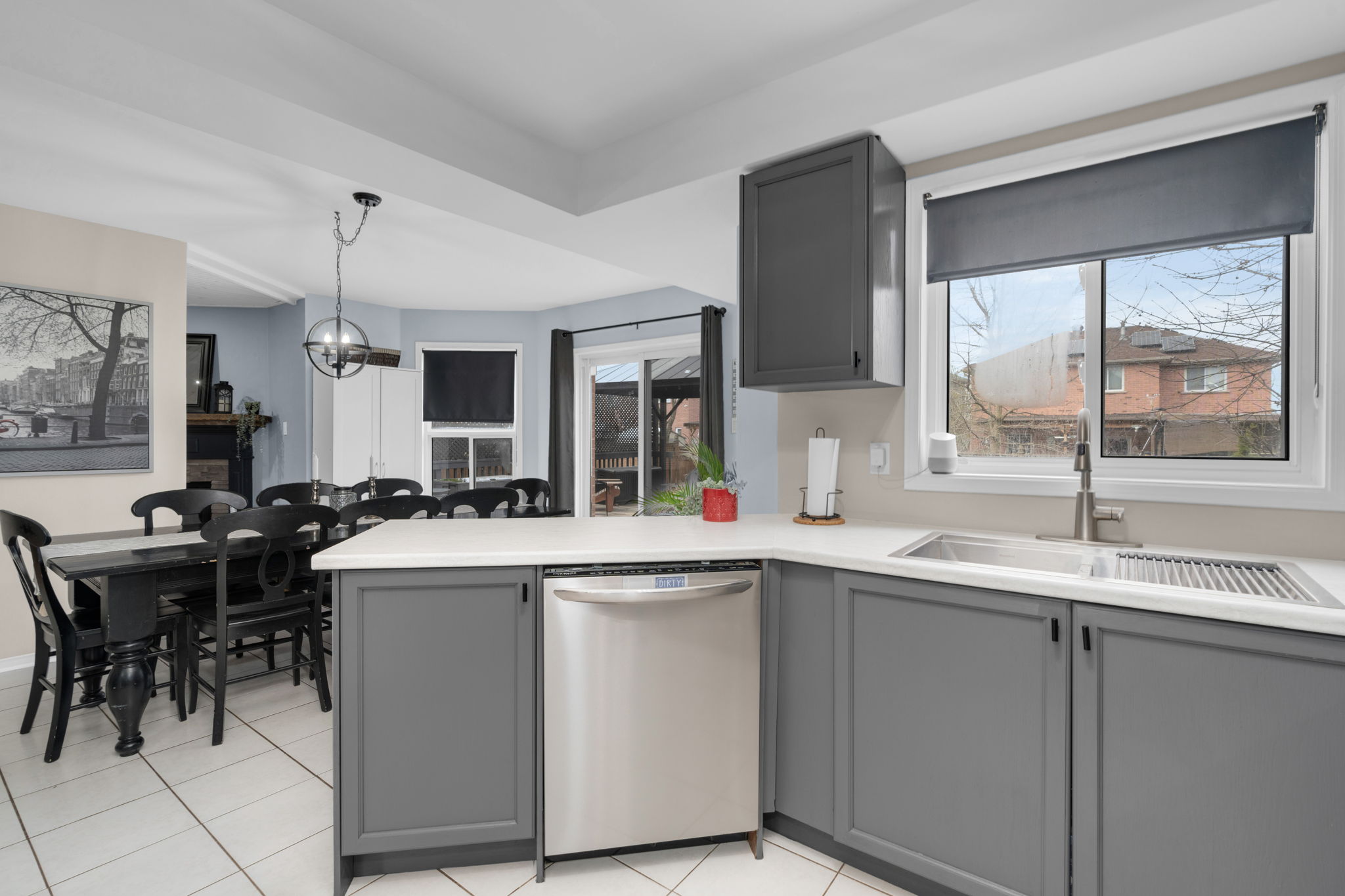 20 BEAR CREEK DR, BARRIE, L4N9M6