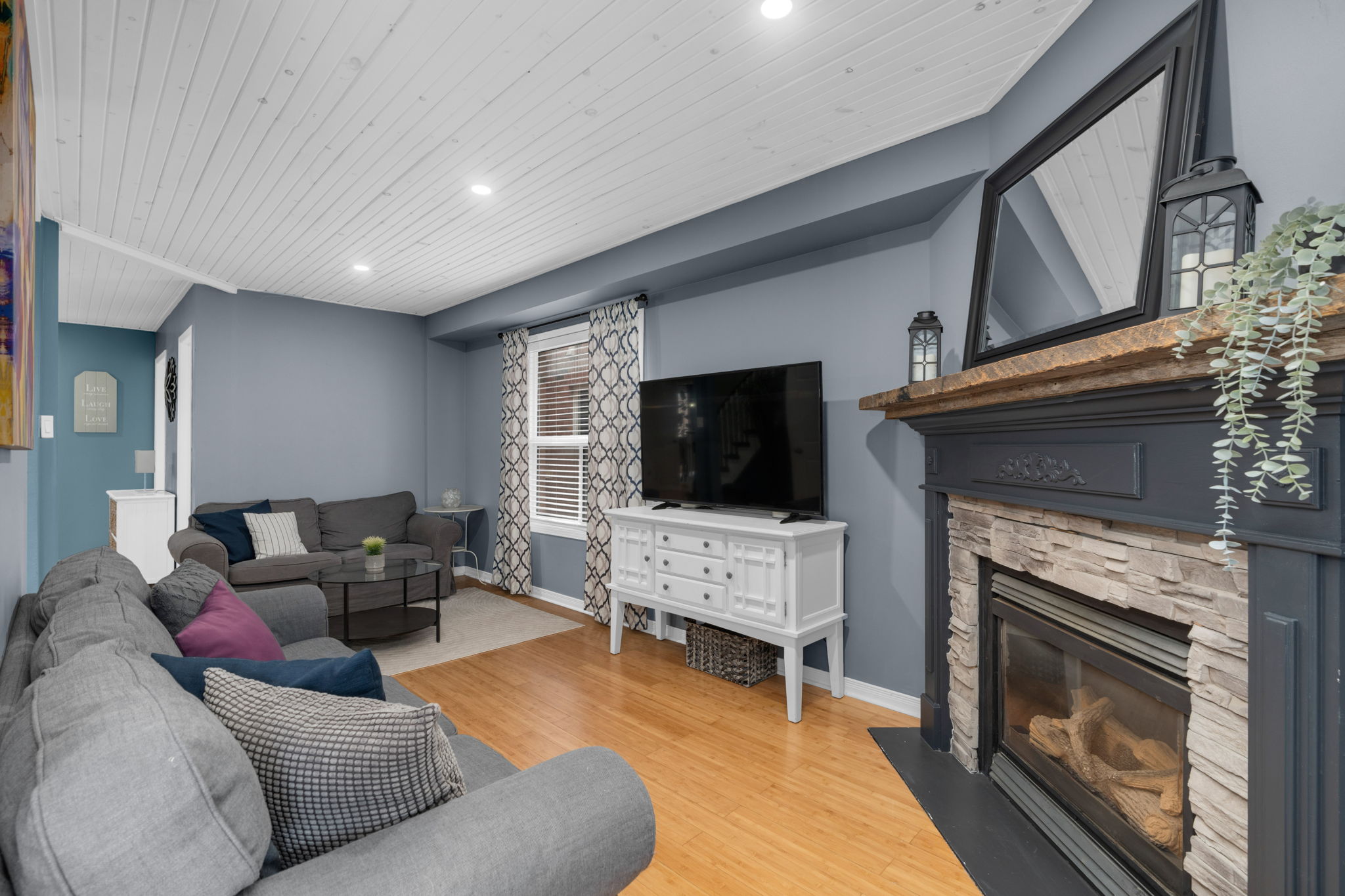 20 BEAR CREEK DR, BARRIE, L4N9M6