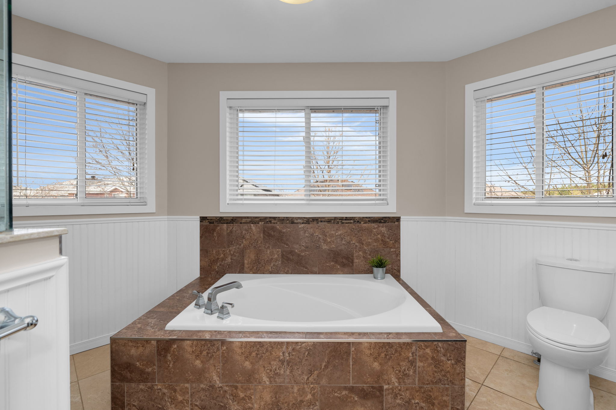 20 BEAR CREEK DR, BARRIE, L4N9M6