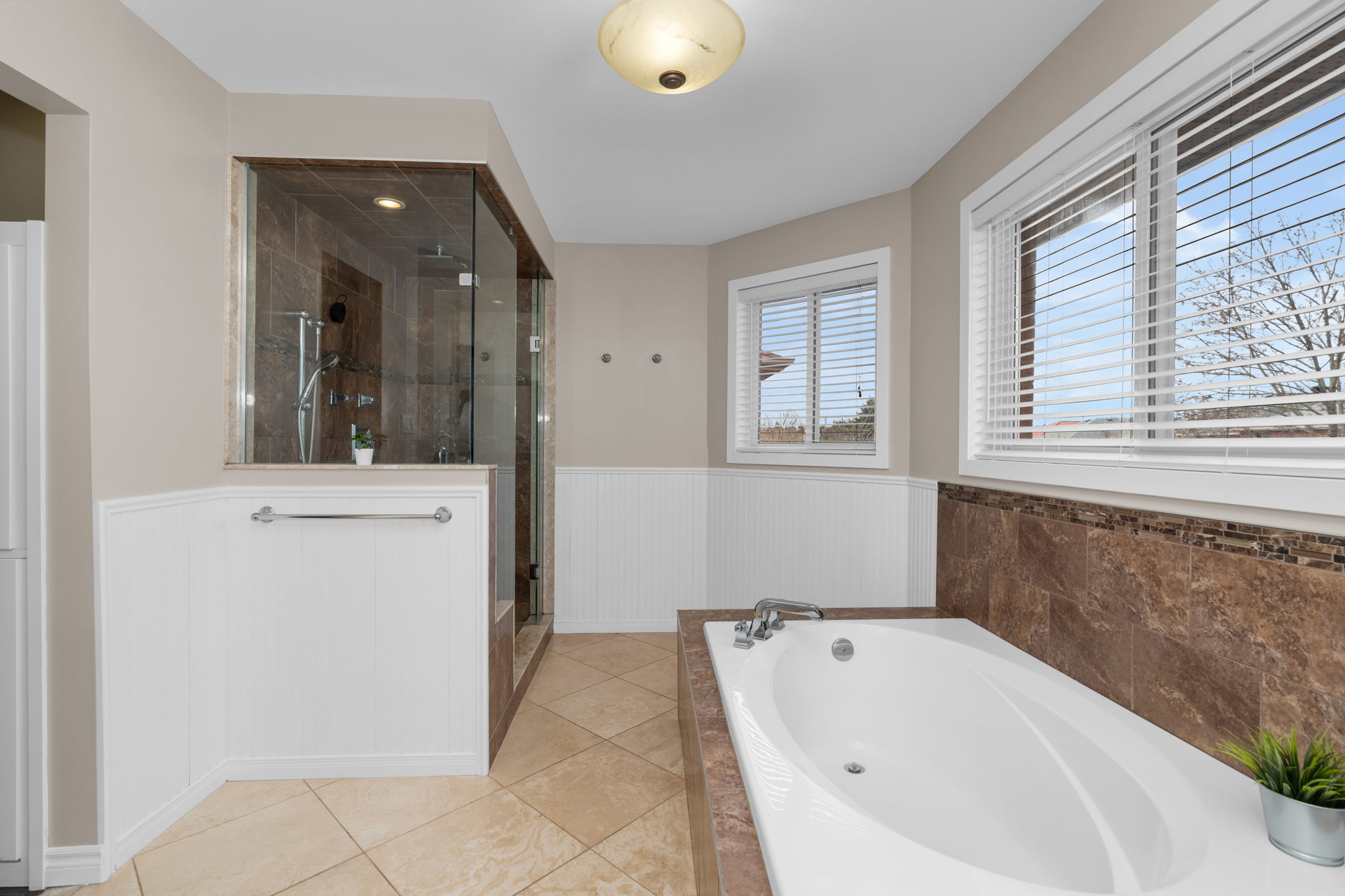 20 BEAR CREEK DR, BARRIE, L4N9M6