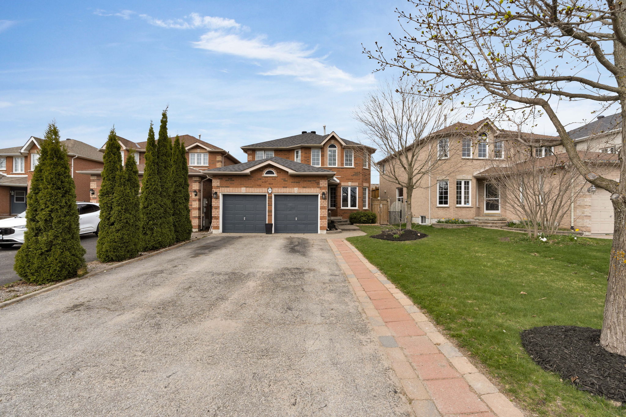 20 BEAR CREEK DR, BARRIE, L4N9M6
