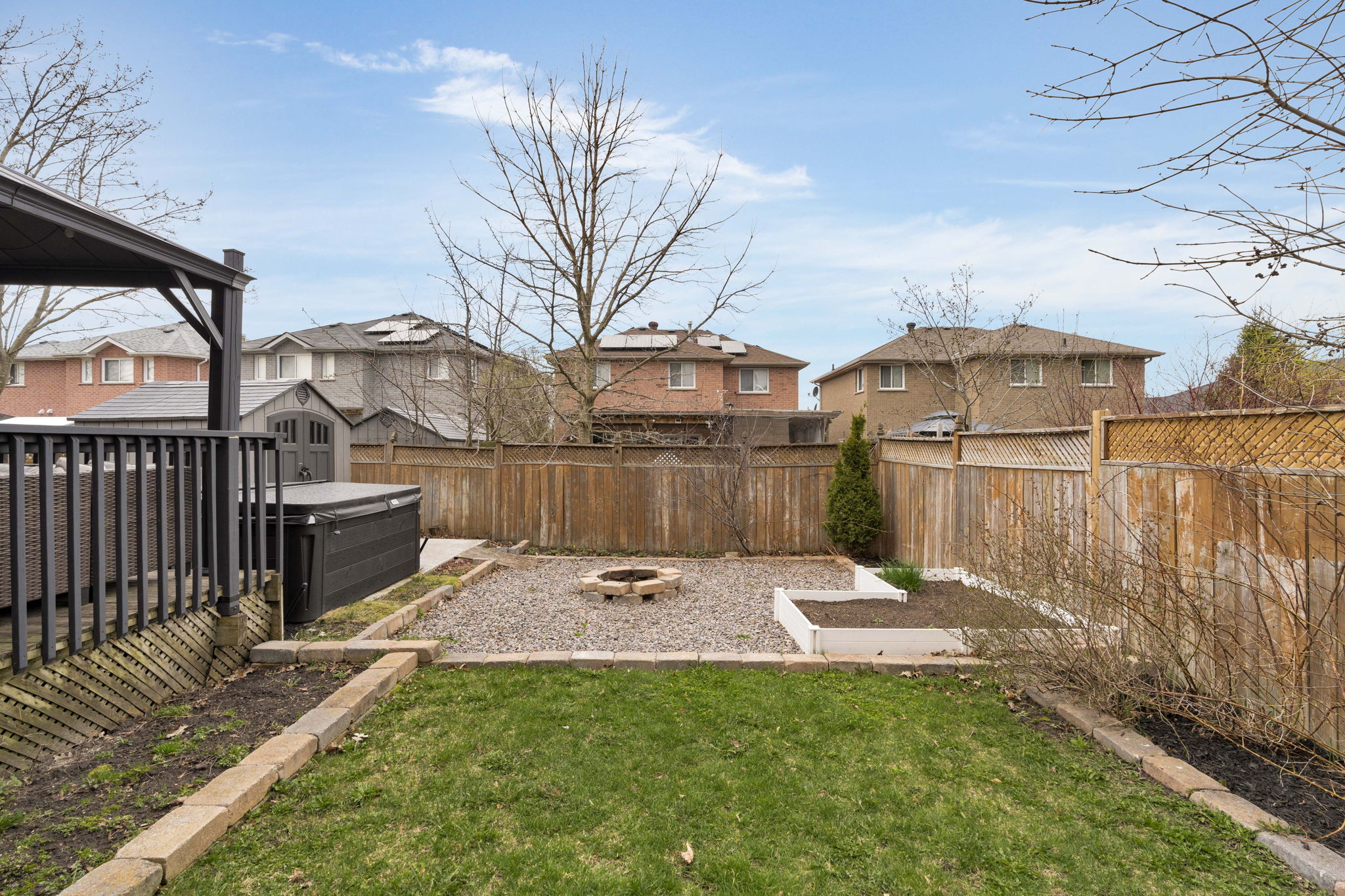 20 BEAR CREEK DR, BARRIE, L4N9M6