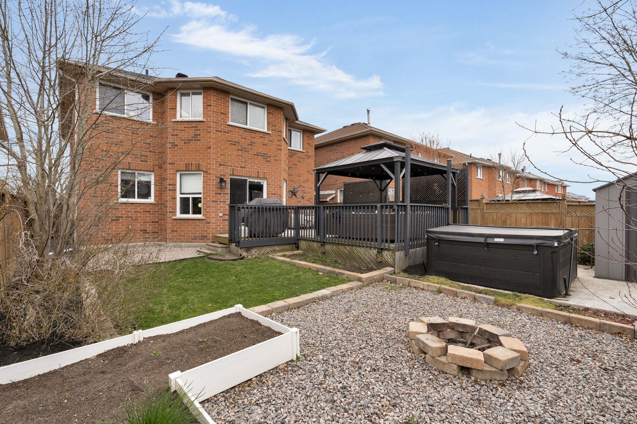 20 BEAR CREEK DR, BARRIE, L4N9M6