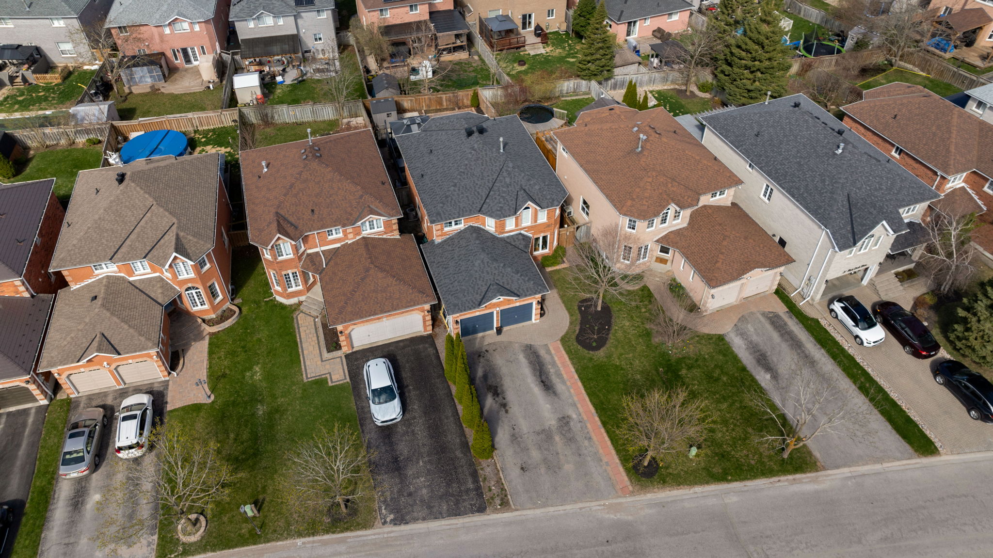 20 BEAR CREEK DR, BARRIE, L4N9M6