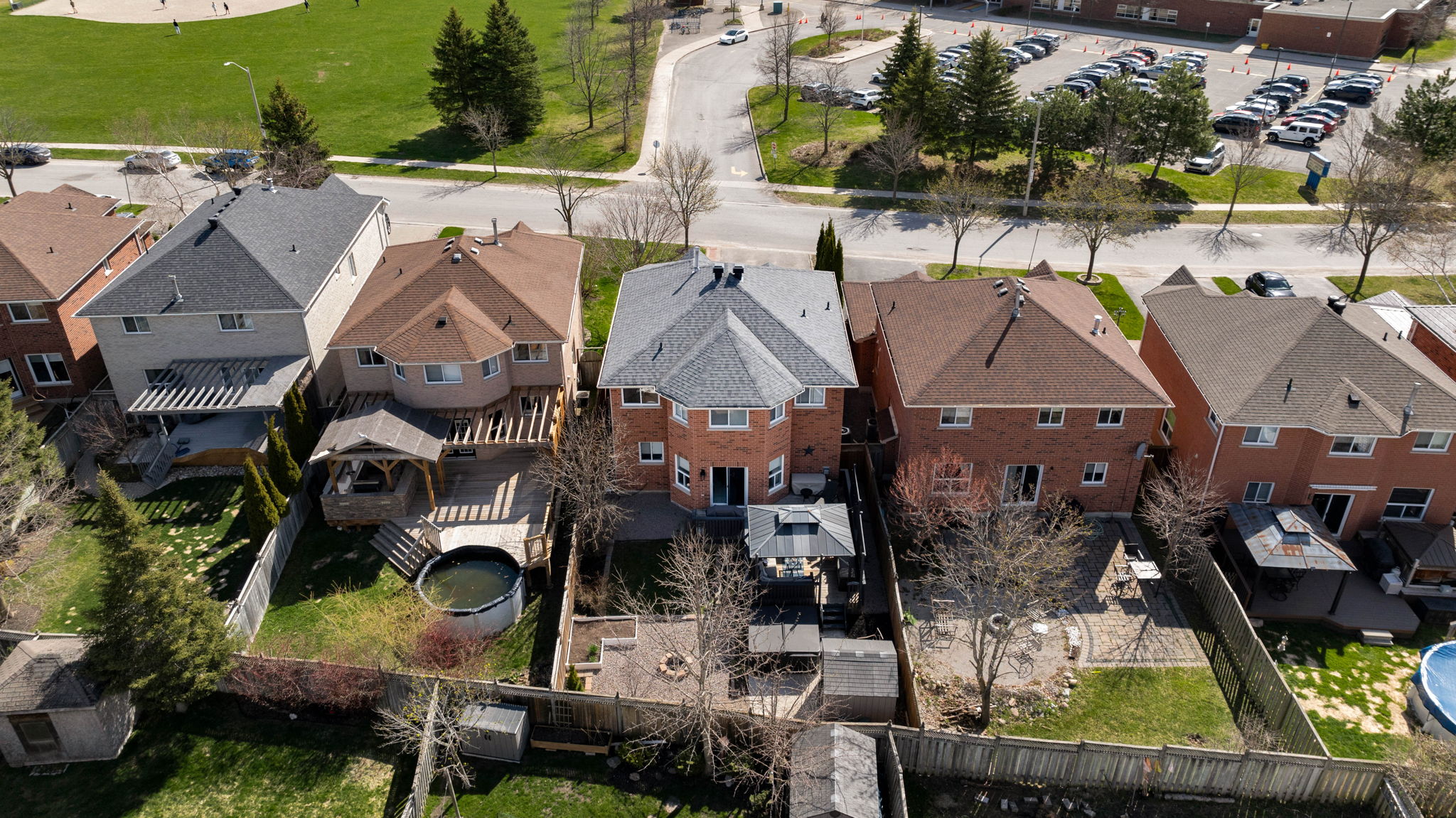 20 BEAR CREEK DR, BARRIE, L4N9M6