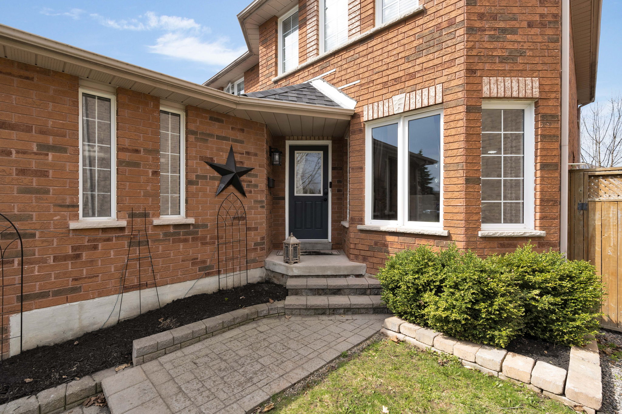 20 BEAR CREEK DR, BARRIE, L4N9M6