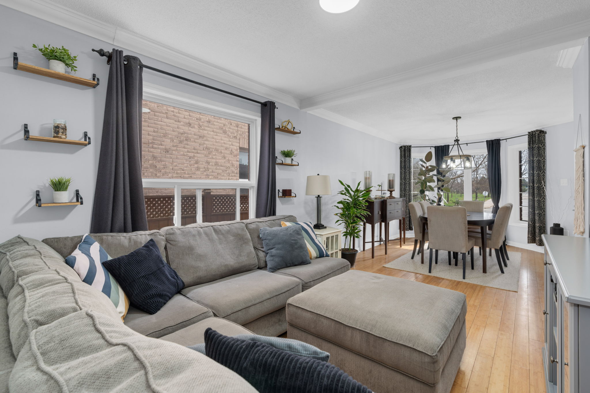 20 BEAR CREEK DR, BARRIE, L4N9M6