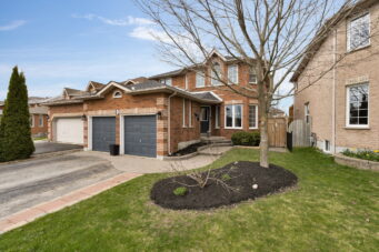 20 BEAR CREEK DR, BARRIE, L4N9M6