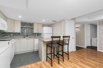 20 BEAR CREEK DR, BARRIE, L4N9M6