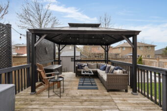 20 BEAR CREEK DR, BARRIE, L4N9M6