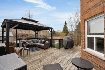 20 BEAR CREEK DR, BARRIE, L4N9M6