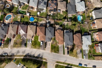 20 BEAR CREEK DR, BARRIE, L4N9M6