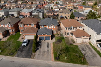 20 BEAR CREEK DR, BARRIE, L4N9M6