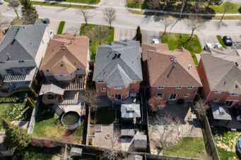 20 BEAR CREEK DR, BARRIE, L4N9M6