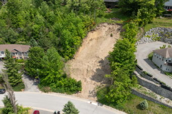 12 VALLEYCREST DRIVE