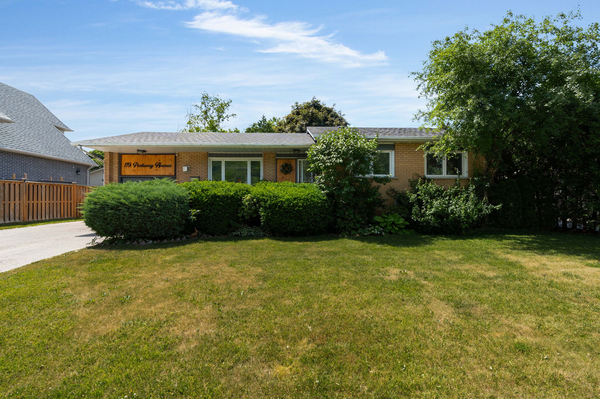 119 PARKWAY AVE