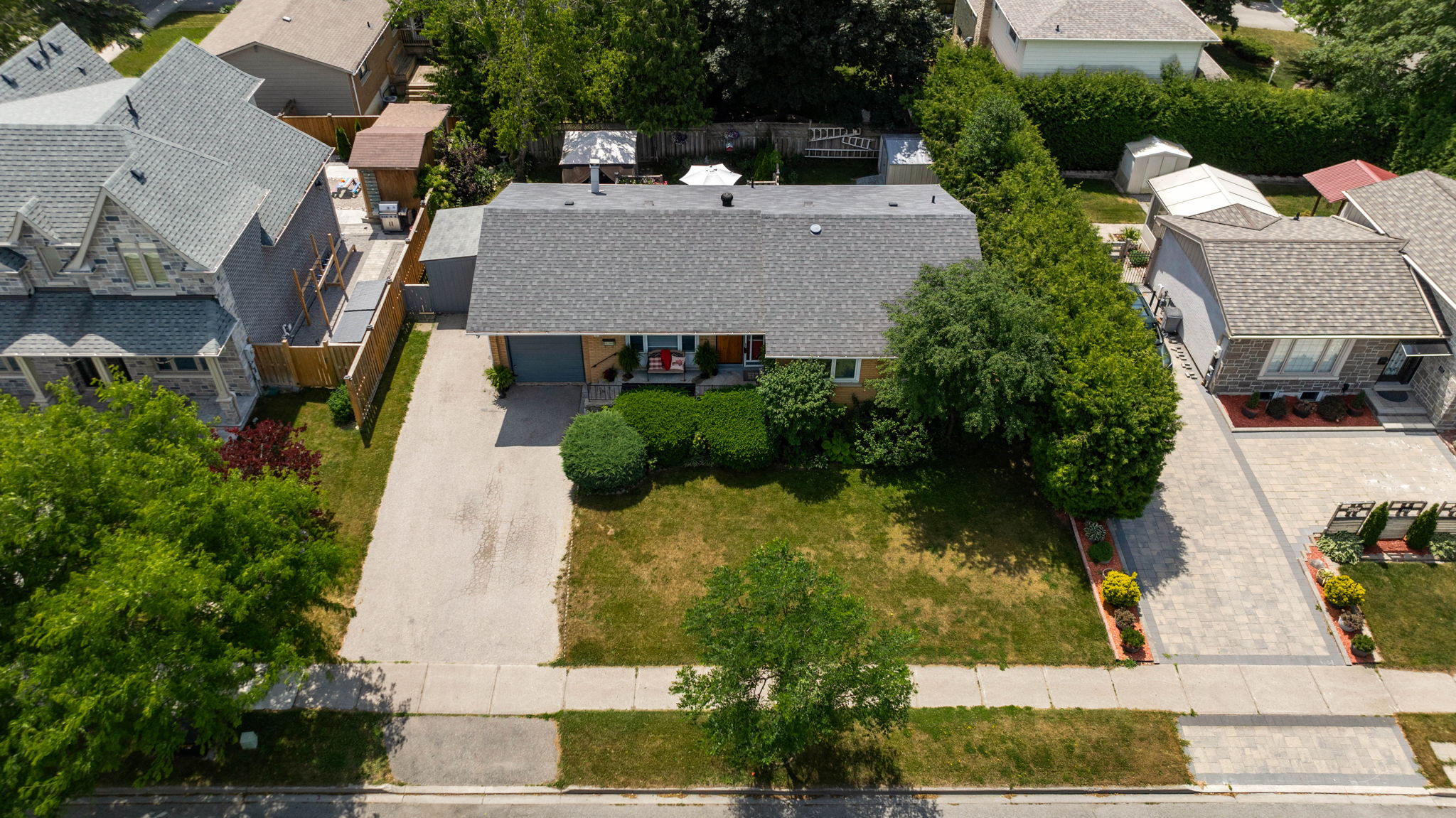 119 PARKWAY AVE