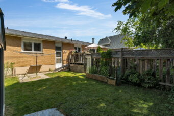 119 PARKWAY AVE