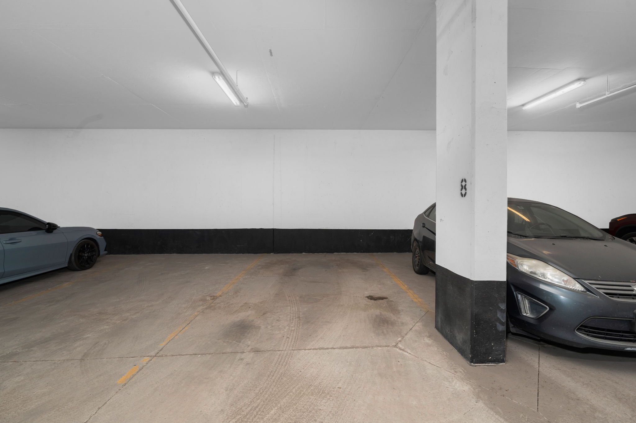 85 Duke St W, Unit#1507
