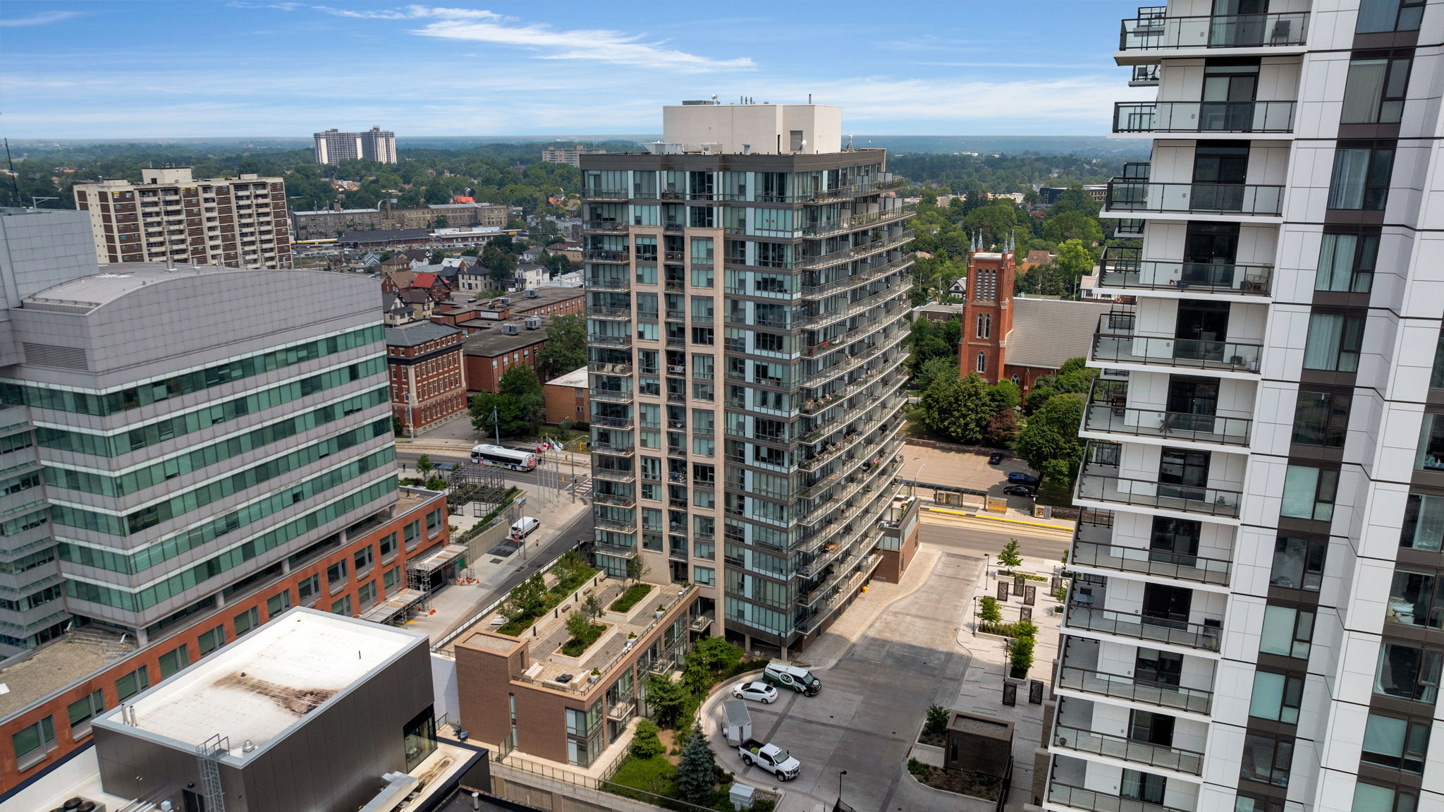 85 Duke St W, Unit#1507