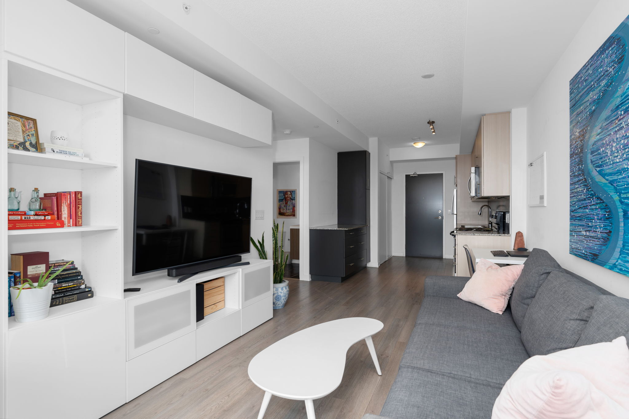 85 Duke St W, Unit#1507
