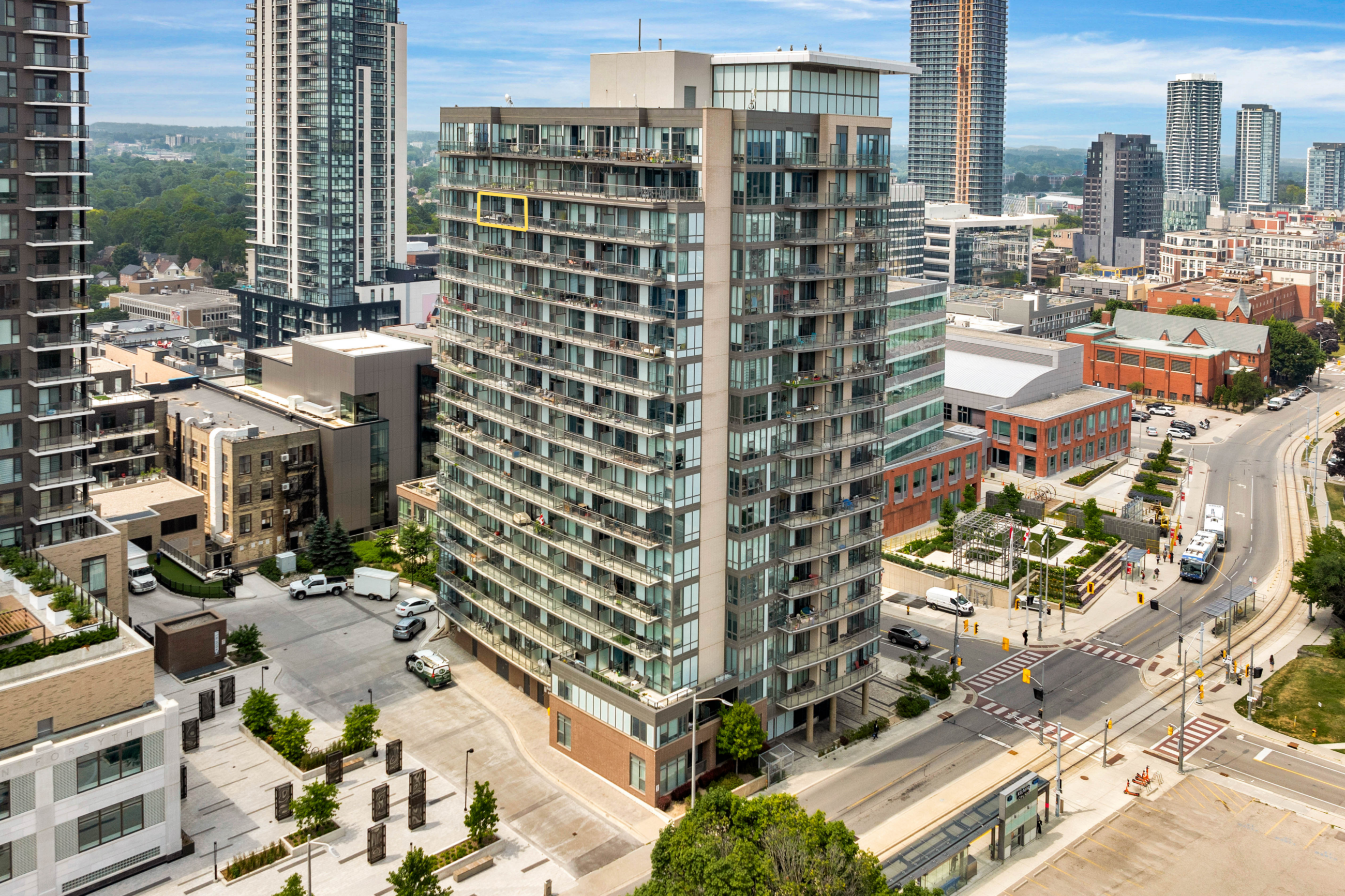 85 Duke St W, Unit#1507