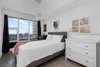 85 Duke St W, Unit#1507