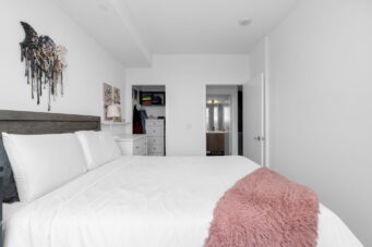 85 Duke St W, Unit#1507