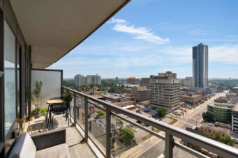 85 Duke St W, Unit#1507