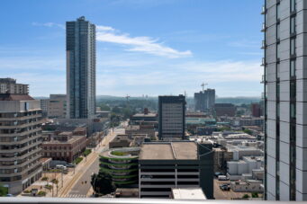 85 Duke St W, Unit#1507